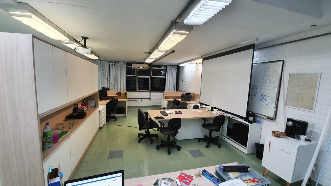lab vazio